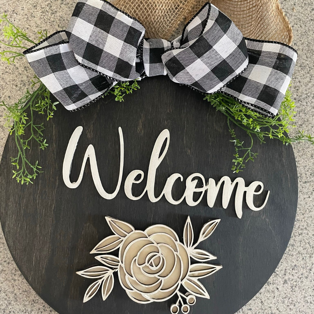 Round Welcome Sign